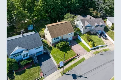 31 Dewey Avenue, Clifton, NJ 07013 - Photo 2