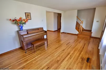 31 Dewey Avenue, Clifton, NJ 07013 - Photo 18