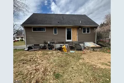 1155 Ringwood Ave, Pompton Lakes, NJ 07442 - Photo 8
