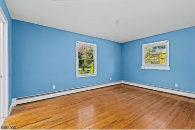 88 Old Farmers Rd, Washington Township, NJ 07853 - Photo 20