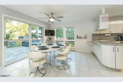 34 Reston Rd, Wayne, NJ 07470 - Photo 6