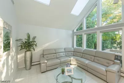 34 Reston Rd, Wayne, NJ 07470 - Photo 8