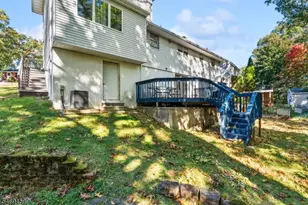 58 Hilltop Terrace, Bloomingdale, NJ 07403 - Photo 28