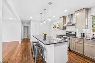 58 Hilltop Terrace, Bloomingdale, NJ 07403 - Photo 8