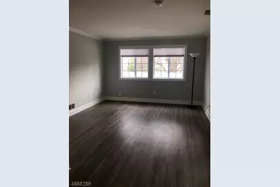 41 Hyde Ct, Bedminster Township, NJ 07921 - Photo 2