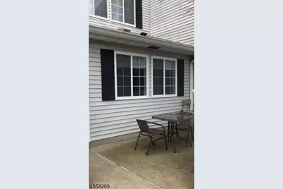 41 Hyde Ct, Bedminster Township, NJ 07921 - Photo 12