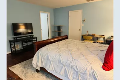 71 Park Gate Dr, Edison, NJ 08820 - Photo 10