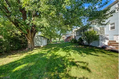 56 Trudy Dr, Lodi, NJ 07644 - Photo 24