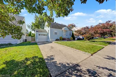 56 Trudy Dr, Lodi, NJ 07644 - Photo 4