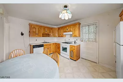 56 Trudy Dr, Lodi, NJ 07644 - Photo 12