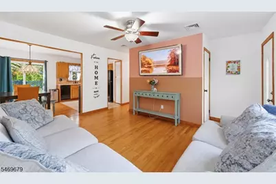 510 Dinah Rd, Roxbury Township, NJ 07850 - Photo 4