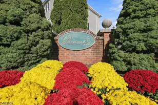 22 Greenbrook Dr, Bloomfield, NJ 07003 - Photo 42