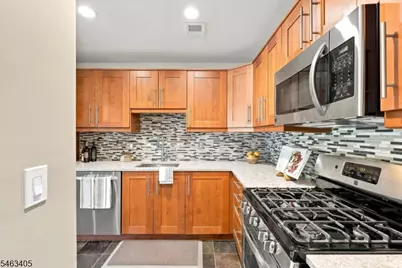 22 Greenbrook Dr #22, Bloomfield, NJ 07003 - Photo 16