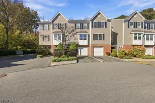 22 Greenbrook Dr, Bloomfield, NJ 07003 - Photo 4