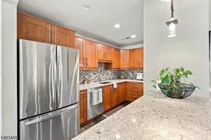 22 Greenbrook Dr, Bloomfield, NJ 07003 - Photo 18