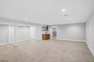 31 Ashwood Dr, Livingston, NJ 07039 - Photo 26