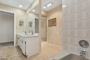 1 Fredon Dr, Livingston, NJ 07039 - Photo 12