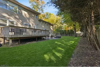 1 Fredon Dr, Livingston, NJ 07039 - Photo 22