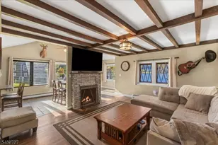 32 Lakeside Dr E, Liberty Township, NJ 07823 - Photo 12