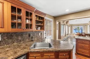 32 Lakeside Dr E, Liberty Township, NJ 07823 - Photo 16