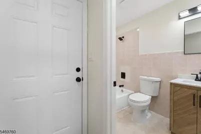 286 Main Ave #1, Passaic, NJ 07055 - Photo 4