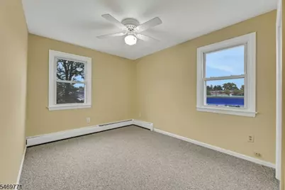 343 Wagaraw Rd, Hawthorne, NJ 07506 - Photo 40
