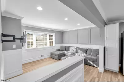 231 Philip Ave, Elmwood Park, NJ 07407 - Photo 12