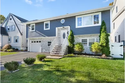 417 Jefferson Ave, Dunellen, NJ 08812 - Photo 2