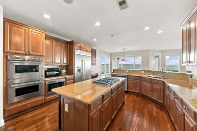 23 Lighthouse Dr, Old Bridge Township, NJ 08879 - Photo 28