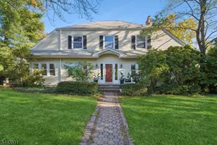 2 Woodland Rd, Maplewood Twp., NJ 07040 - Photo 2
