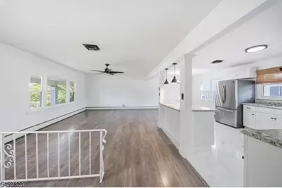66 Lockwood Pl, Clifton, NJ 07012 - Photo 6