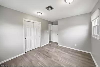 66 Lockwood Pl, Clifton, NJ 07012 - Photo 18