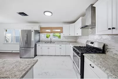 66 Lockwood Pl, Clifton, NJ 07012 - Photo 10