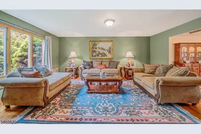 11 Ledgerock Ct, Parsippany, NJ 07950 - Photo 6