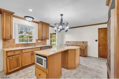 79 Cherry Brook Dr, Montgomery Township, NJ 08540 - Photo 20