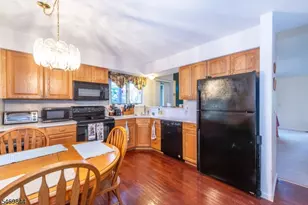 60 Red Oak Terrace, Jefferson Township, NJ 07438 - Photo 14