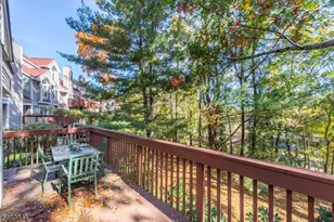 60 Red Oak Terrace, Jefferson Township, NJ 07438 - Photo 4