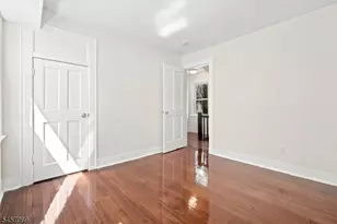299 Smith St, Newark, NJ 07106 - Photo 26