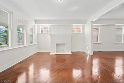 299 Smith St, Newark, NJ 07106 - Photo 10