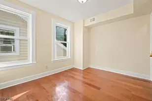 359 S 18th St, Newark, NJ 07103 - Photo 20