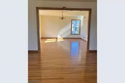 180 Arlington Ave, Clifton, NJ 07011 - Photo 8