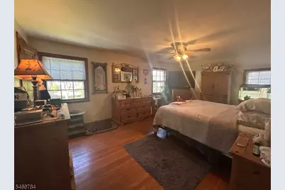 647 Duquesne Ter, Union Township, NJ 07083 - Photo 16