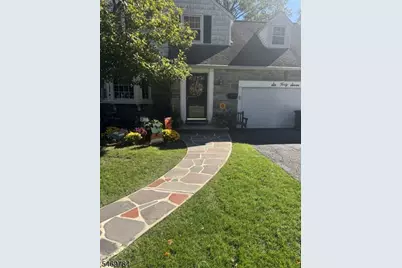 647 Duquesne Ter, Union Township, NJ 07083 - Photo 4