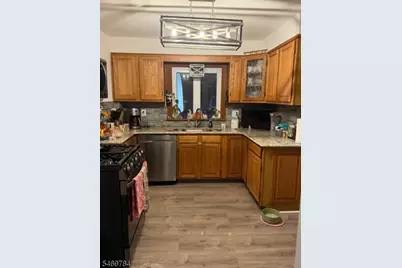 647 Duquesne Ter, Union Township, NJ 07083 - Photo 6