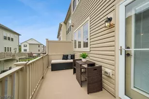 9 Haralson Ct, Livingston, NJ 07039 - Photo 24