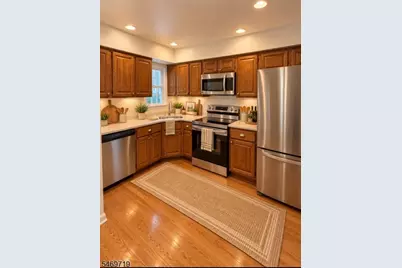 44 Jamestown Rd, Bernards Township, NJ 07920 - Photo 18