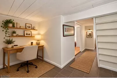 37 Gray St, Montclair, NJ 07042 - Photo 16