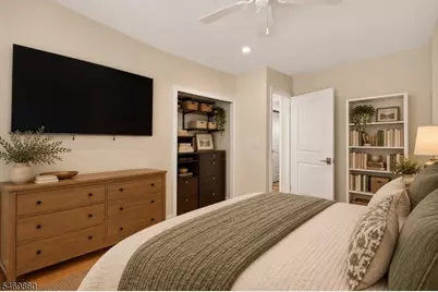 37 Gray St, Montclair, NJ 07042 - Photo 14