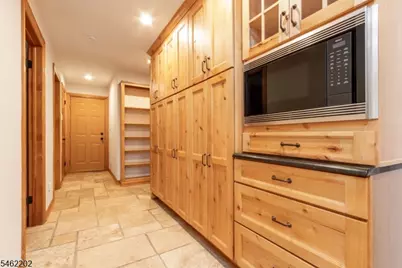 1 Indian Ln, Tewksbury Township, NJ 07830 - Photo 12