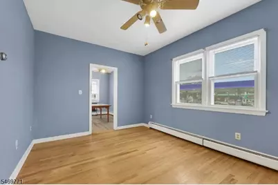 343 Wagaraw Rd, Hawthorne, NJ 07506 - Photo 10